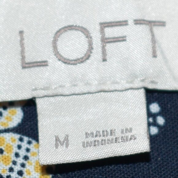 LOFT BEE NAVY RUFFLE TOP -M - Picture 6 of 7